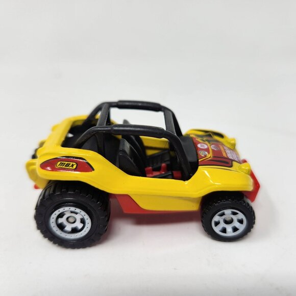 Matchbox Baja Bandit Yellow/Red Beach Rally Toy Car 2007 - Picture 1 of 8